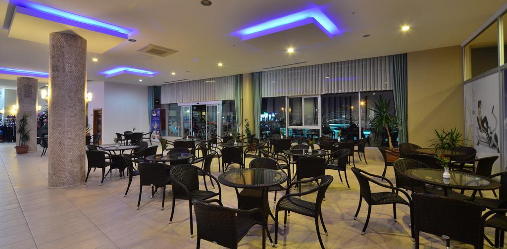Cenger Beach Resort Spa Kizilot Exterior photo